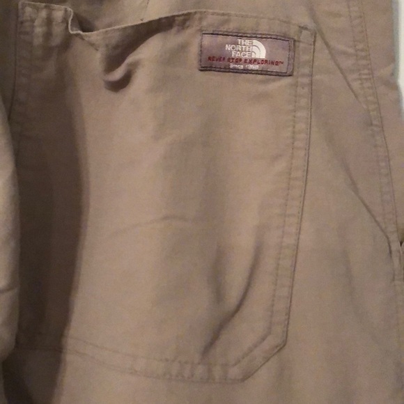 North Face Khaki Cargo Pants - Picture 6 of 6